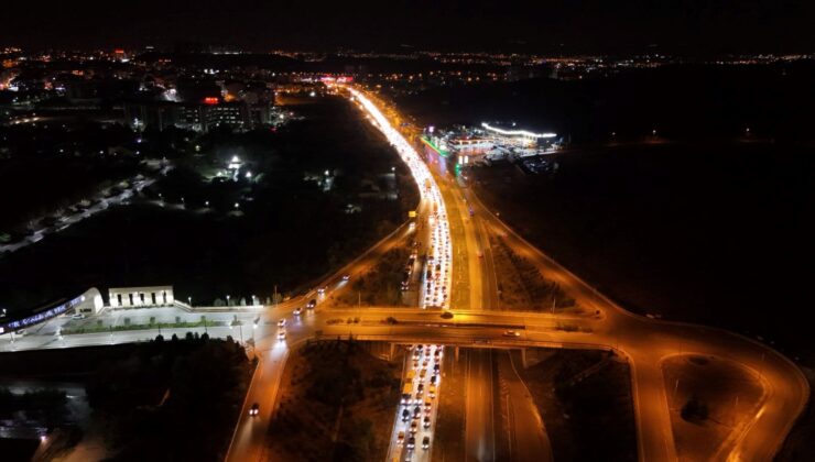 Yaz Tatili Sona Erdi: 43 İlin Geçiş Noktasında Dönüş Yoğunluğu