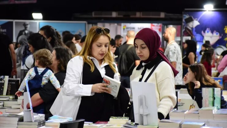 14. Antalya Kitap Fuarı Kitapseverleri Buluşturuyor