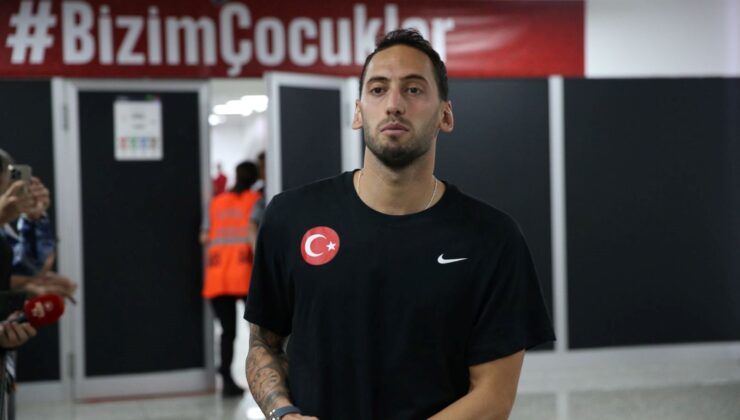 A Milli Futbol Ekibi Kaptanı Hakan Çalhanoğlu Hedefi Açıkladı