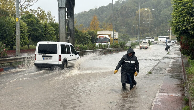 Afet Riskine Karşı 5 Kente Araç ve İşçi Sevk Edildi