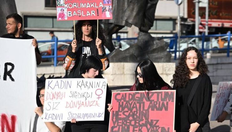 Ankara’da Üniversite Öğrencilerinden Kadın Cinayetlerini Protesto