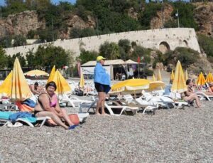 Antalya’da Bir Günde İki Mevsim! ‘Sosyal Medyadan Canlı Yayın Yapıyorum, Şaşırıyorlar’