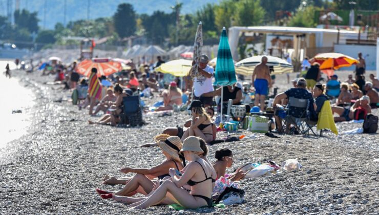 Antalya’da Yazdan Kalma Günler