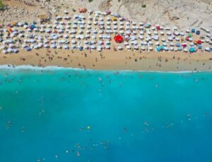 Antalya’ya Turist Akını Sürüyor