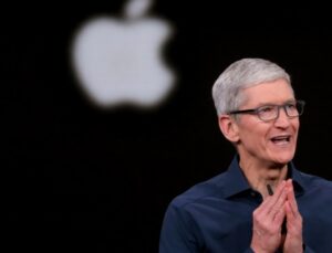 Apple Ceo’su Tim Cook, Yapay Zeka Hamlesi Sonrası Çin’e Gitti