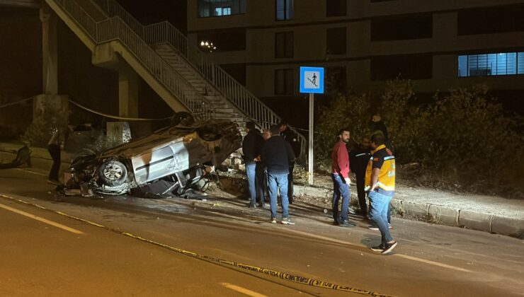 Bayburt’ta Kaza: Devrilen Arabanın Sürücüsü Hayatını Kaybetti