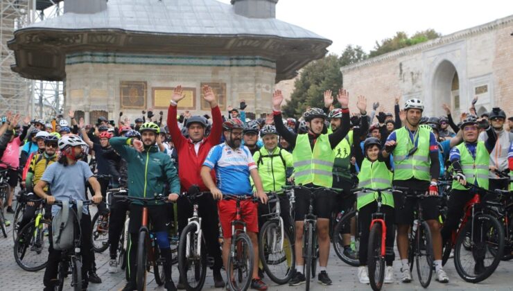 Bisikletliler Tarihi Yarımada’da Pedal Çevirdi