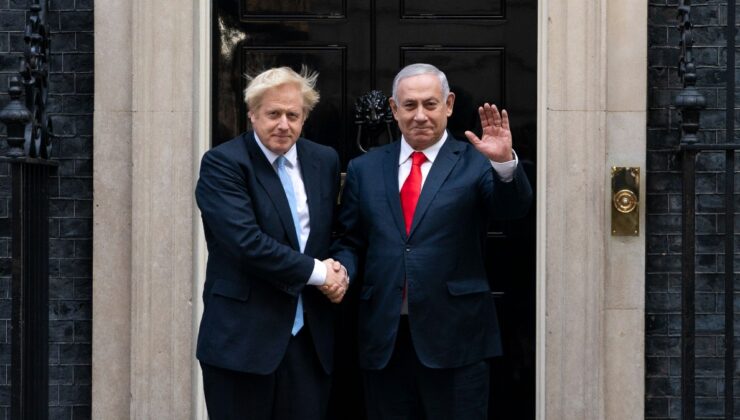 Boris Johnson: Netanyahu’nun Kullandığı Banyomda Dinleme Cihazı Bulundu