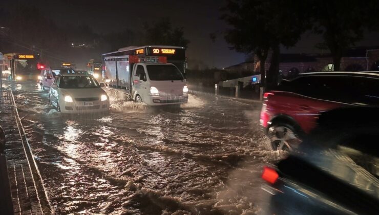 Bursa’da Fındık Büyüklüğünde Dolu Yağdı