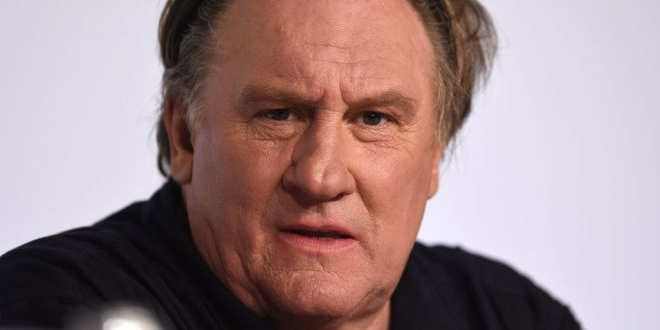 Cinsel Taarruzla Suçlanan Depardieu’nun Davasında Bayanlardan Tepki: Canavarlar Yoktur Ama Tecavüzcüler Vardır