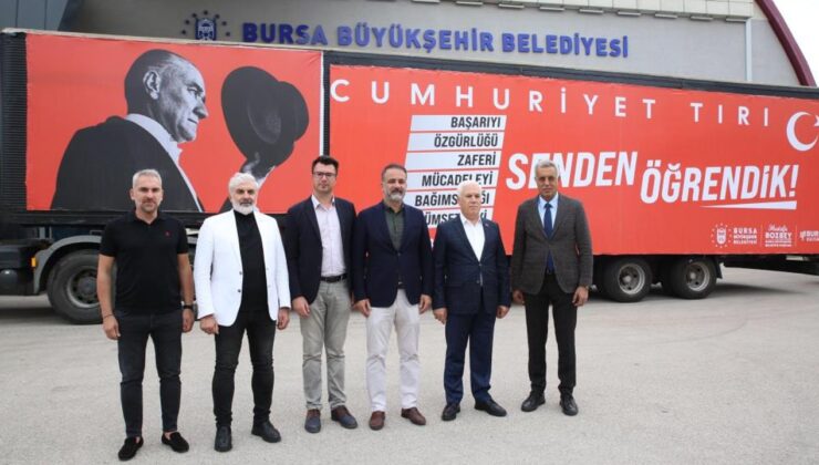 Cumhuriyet Tırı 29 Ekim Coşkusunu Bursa’ya Yaşatıyor