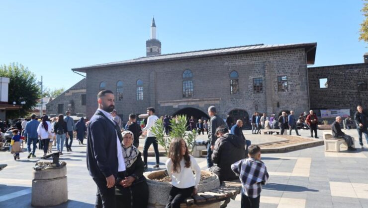 Diyarbakır’da Sonbaharda Turizm Hareketliliği