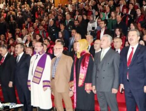 Erzurum Atatürk Üniversitesi’nde İlk Ders Bakan Tekin’den