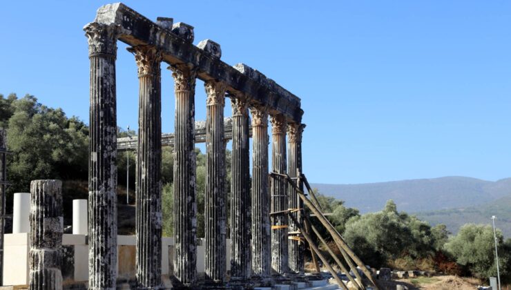 Euromos Antik Kenti’nin Tiyatrosu Ayağa Kaldırılıyor