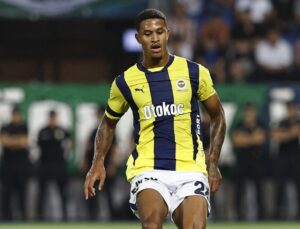 Fenerbahçe’de Jayden Oosterwolde Kararı: Mevkisi Yine Değişiyor