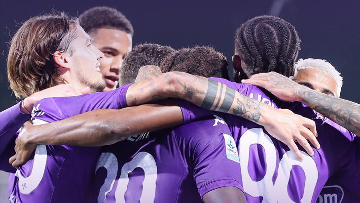 Fiorentina, Roma’yı 5 Golle Devirdi!