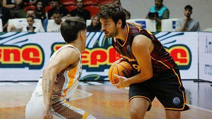 Galatasaray Erkek Basketbol Kadrosu, Yunanistan’da Kazandı!