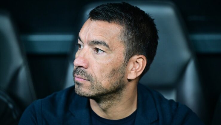 Giovanni Van Bronckhorst: Bir Daha Stadyuma Gelmesin