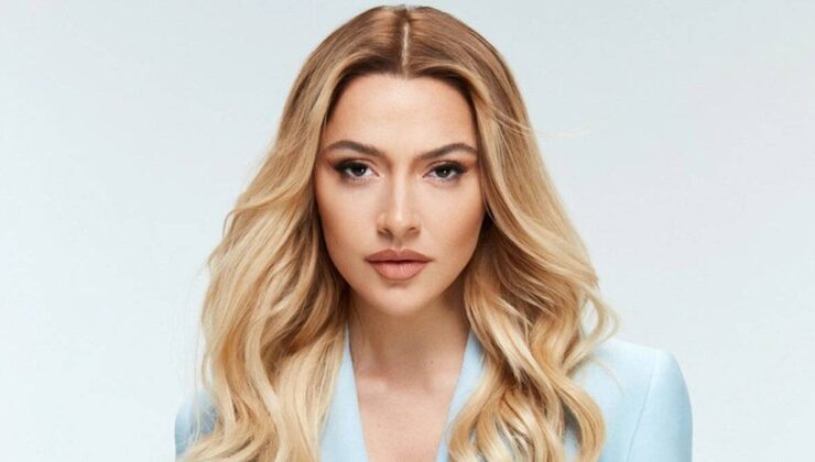 Hadise’den Mesaj Var!