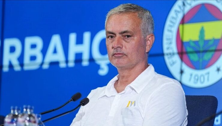 Jose Mourinho: Bu Dönem ve Gelecek Dönem Fenerbahçe’nin Başındayım