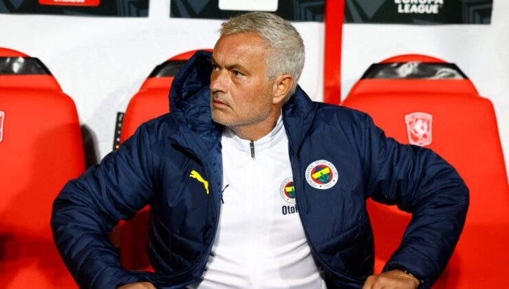 Jose Mourinho Dünya Basınına İsyan Etti: Fenerbahçe 10 Yıldır Şampiyon Olamıyorsa Nedeni Var