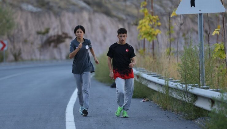 Kayseri’de Yürüyüş Şampiyonu Öğrenciler, İdmanlarını Doğada Yapıyor