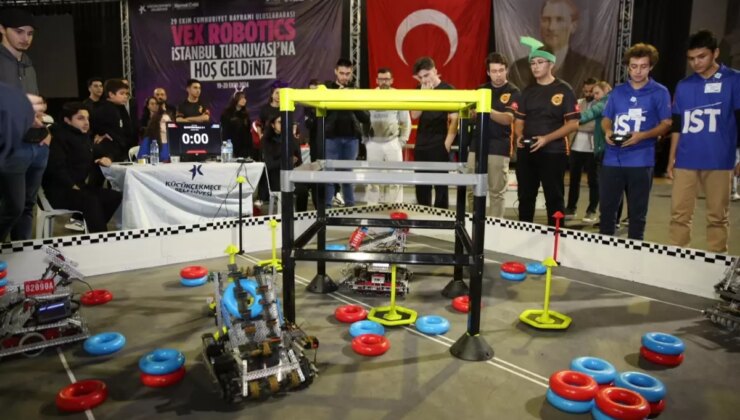 Küçükçekmece’de Uluslararası Vex Robotics Turnuvası Coşkusu