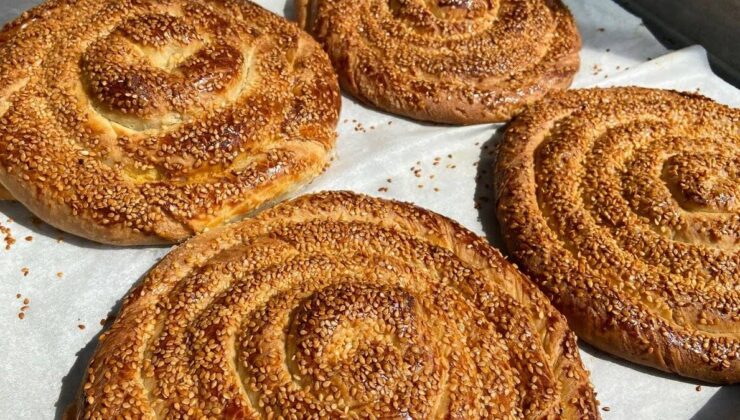 Lezzeti Baş Döndürüyor! Tahinli Çörek Tanımı