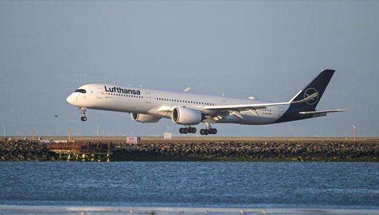 Lufthansa Grubu’nun Karı Düştü