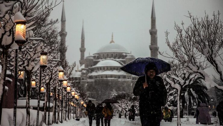 Meteoroloji Uzmanları Duyurdu: İstanbul’a İlk Kar Ne Zaman Yağacak