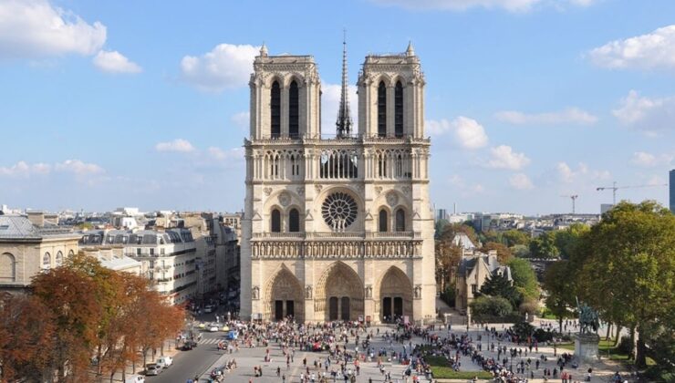 Notre-Dame Katedrali 7 Aralık’ta Açılacak