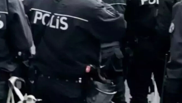 Polis, Aracında Bin 940 Uyuşturucu Hap ile Yakalandı