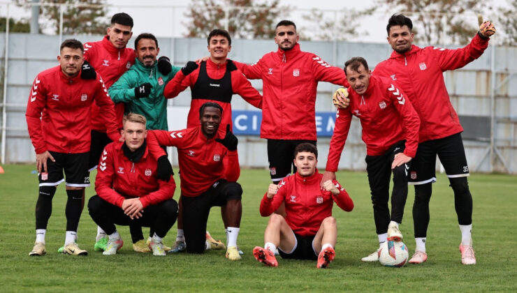 Sivasspor, Adana’dan Galibiyetle Dönmek İstiyor