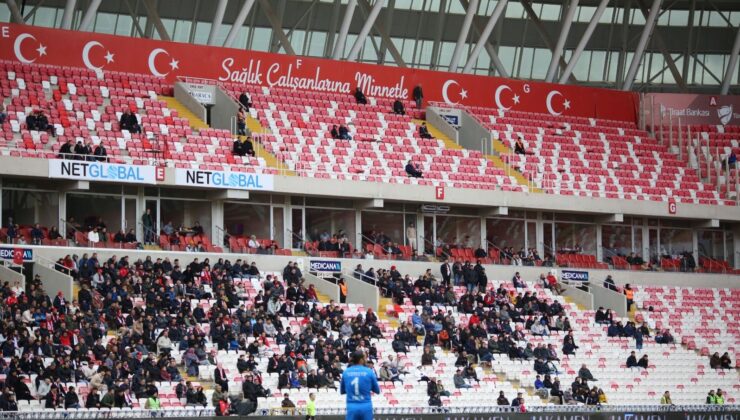 Sivassporlu Taraftarlar, Hatayspor Maçına İlgi Göstermedi