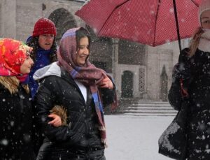 Son Dakika… Meteoroloji Bugün İçin de Uyardı! Kar, Sağanak, Fırtına Alarmı