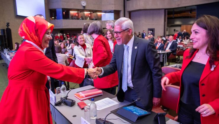 Türk Kızılay Genel Başkanı, 34. Uluslararası Kızılhaç ve Kızılay Konferansı’nda: Bu Karanlık Vakitlerde, Birlikte, İnsanlığı Ayakta Tutan Güç Olabilmeliyiz