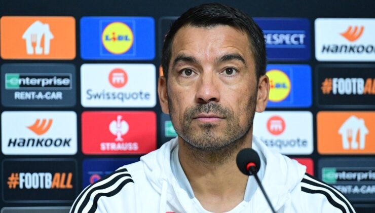 Van Bronckhorst: Kaybettiğimden Çok Final Kazandım