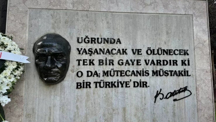 Yeniköy Plaj Parkı’ndaki Atatürk Maskı ve Kuralı Onarılarak Açıldı