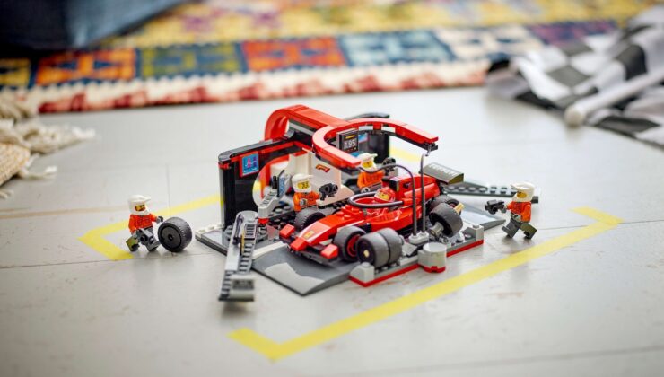 2025 Sezonu Öncesinde Yeni Formula 1 & Lego Ürünleri Tanıtıldı