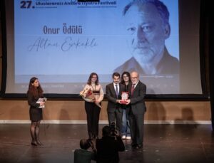 27. Uluslararası Ankara Tiyatro Şenliği’nde “Onur Ödülü” Usta Oyuncu Altan Erkekli’ye Verildi