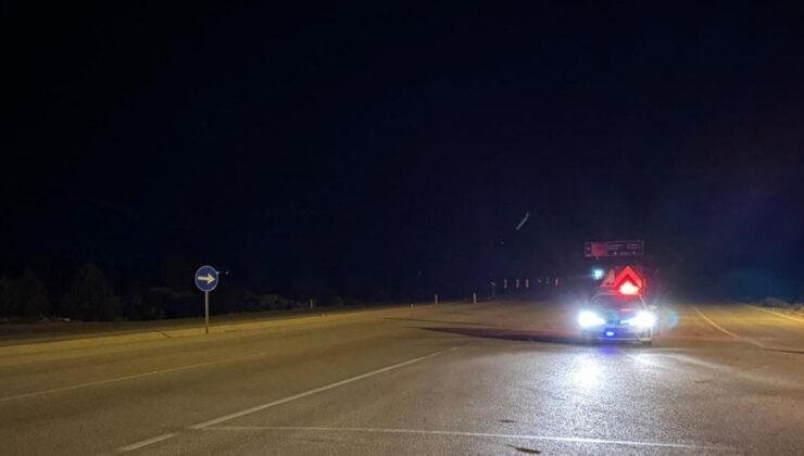 Antalya-Konya Kara Yolu Tipi Nedeniyle Tır ve Kamyon Geçişine Kapatıldı