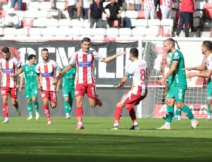 Antalyaspor, Bodrum Fk’yı Üç Golle Geçti