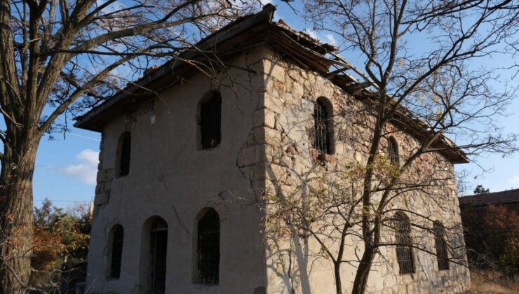 Asırlık Camii Harabeye Döndü! Bölge Halkı İsyanda: Acil Müdahale Yapılmalı