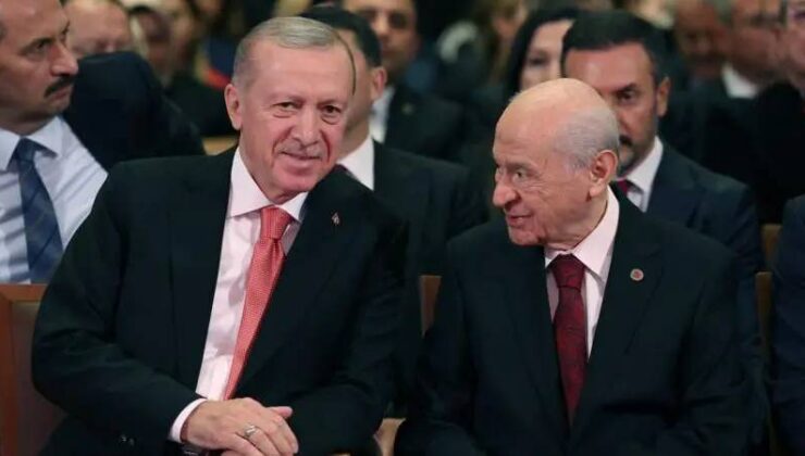 Bahçeli’den Yeni Anayasa İletisinde Erdoğan Vurgusu: Bir Kez Daha Seçilmesi “Doğal ve Doğru” Bir Tercih Değil Mi?