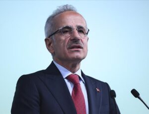 Bakan Uraloğlu Açıkladı: Havayolu ile 10 Ayda 4,1 Milyon Ton Yük Taşındı