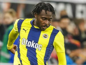 Bright Osayi Samuel, Fenerbahçe’deki 100. Lig Maçına Çıktı