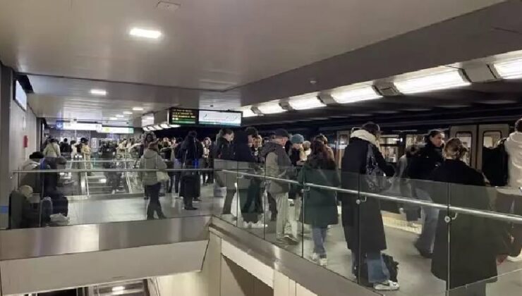 Brüksel Metrosunda Ceset Bulundu, Trafik Kapandı