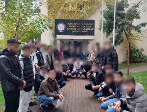 Bursa’da Göçmen Kaçakçılığı Operasyonu: 34 Kaçak Göçmen Yakalandı