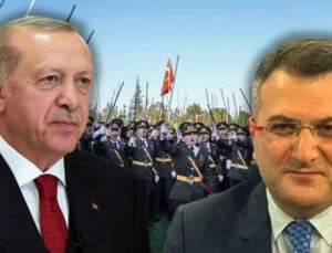 Cem Küçük: O Yemini Edip Millete Kılıç Çeken Kim Varsa Bedelini Ödemeli, Her Subay Başkomutan Erdoğan ve Milletin Buyruğundadır