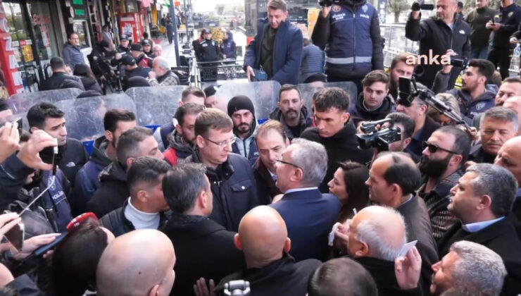 CHP’li Vekile Polis Barikatı: Esenyurt Belediyesi’nin Önüne Gitmesi Engellendi